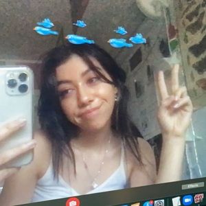 Meet your Posher, Angie